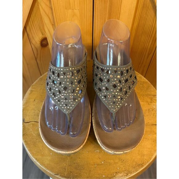 SKECHERS Womens Cork Wedge Sandals Size 10 Gray & Bling - Picture 2 of 10